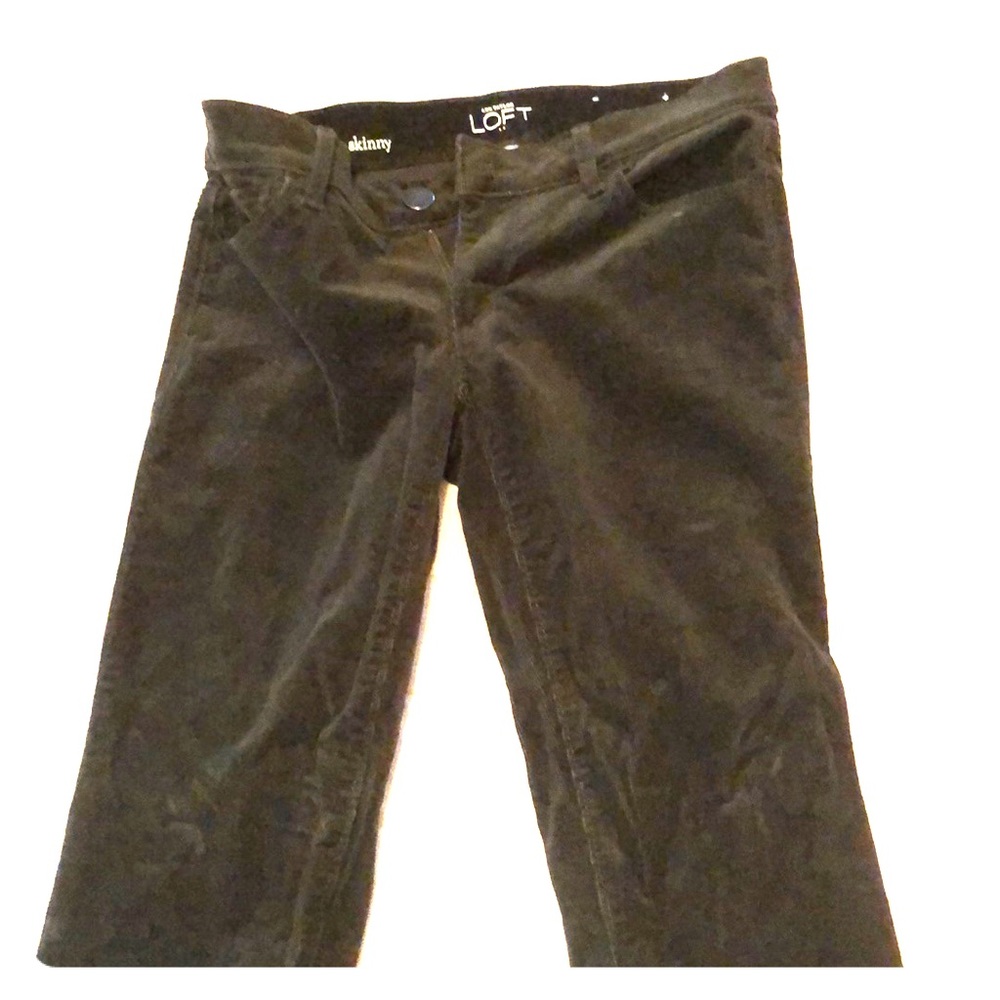 LOFT olive skinny corduroys